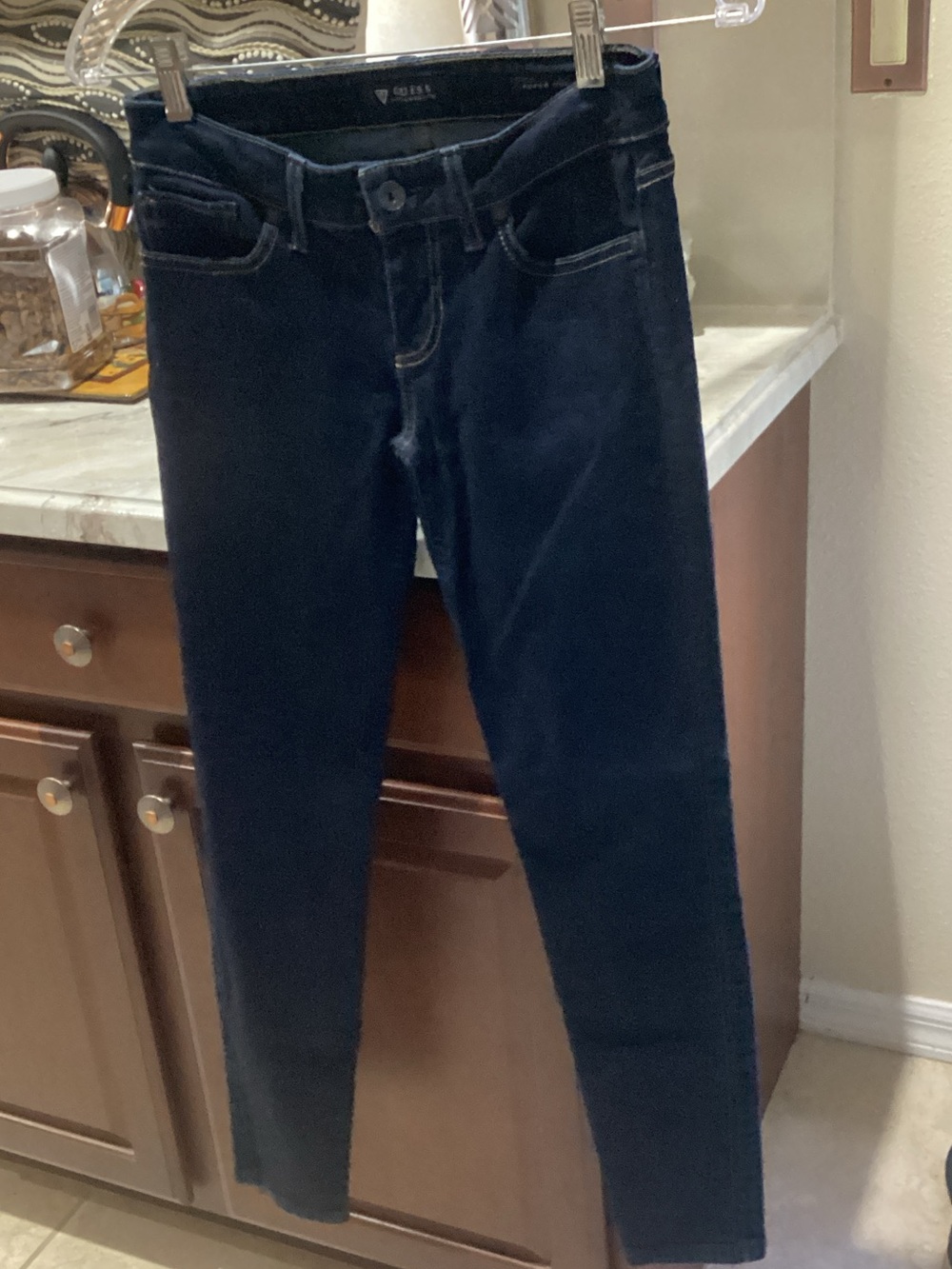 Guess Women's Skinny Jeans in Navy Blue 28” Length 25” Waist 7” Rise